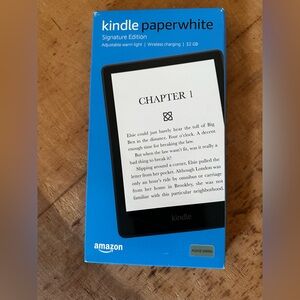 Amazon Kindle Paperwhite Signature Edition - Green
